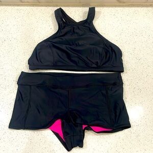 Swimming set black good condition